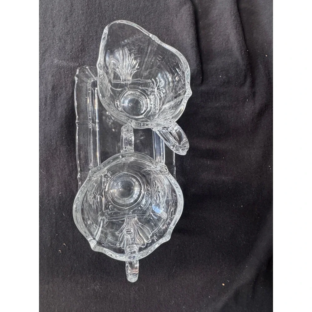 Unbranded vintage clear